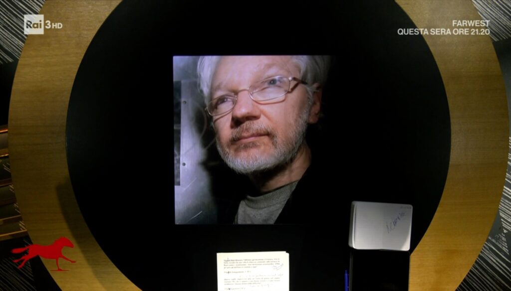 Il "ricorso Assange" tra i vari temi di attualità politico-mediatica ne Il Cavallo e la torre di Marco Damilano su Rai3